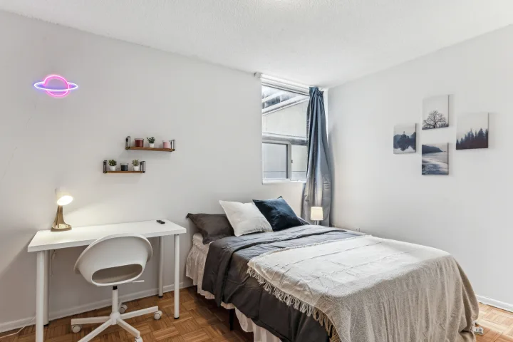 Deluxe Room - Eglinton room for rent