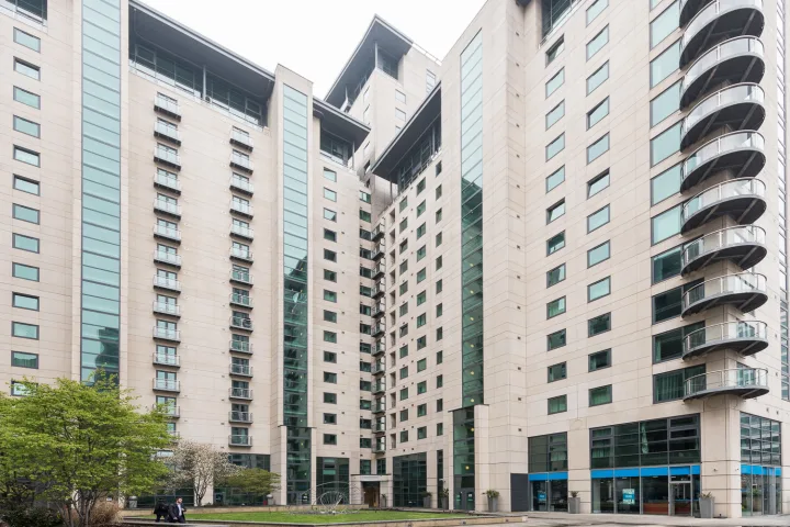 Flex Plus - Canary Wharf room for rent