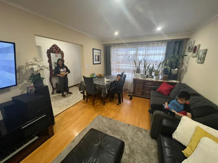 Elite Homestay Room - Monclova Rd, Toronto room for rent