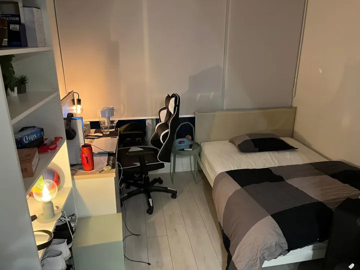 Flex Plus Room - Close to CN Tower room for rent