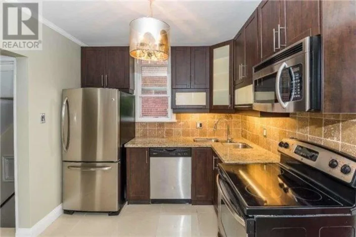 VIP House - Lawrence Ave W, North York room for rent