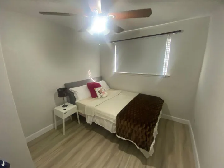 Premium Homestay Room - Lanyard Rd, Toronto room for rent