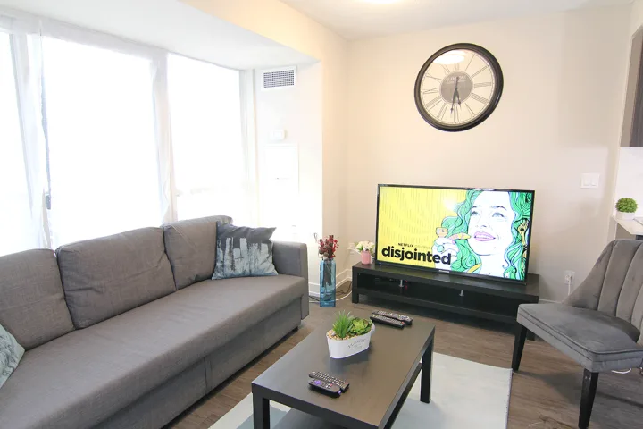 One Bedroom Apartment | Downtown Toronto room for rent